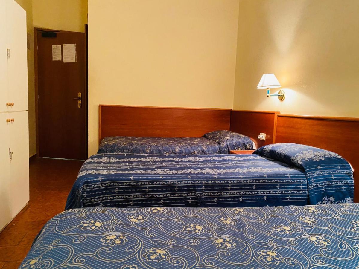 Hotell Ferrari 2*